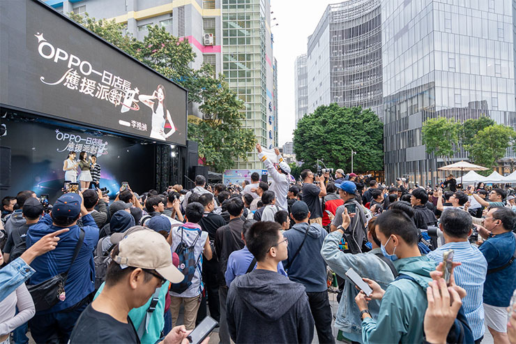 啦啦隊女神李晧禎現身台北三創，應援Find X9 系列上市