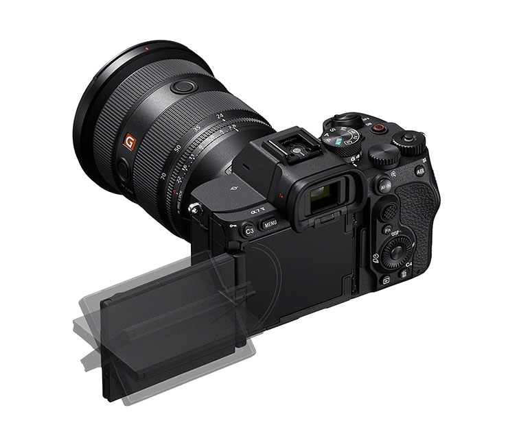 α7 V 採用4軸多角度翻轉螢幕結合傾斜與可變角度設計，橫向與縱向調整皆無限制，提升整體拍攝自由度。