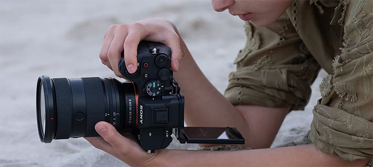 Sony α7 V 結合高速連拍及出色畫質，支援創作者精準掌握決定性瞬間！