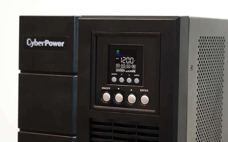 OLS3000A 的螢幕從舊款的黑白升級為彩色，算是功能上的小小提升。