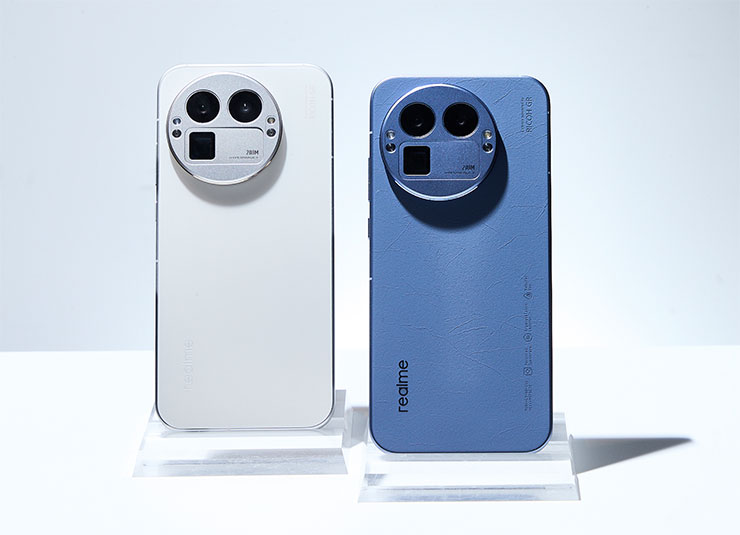 realme GT 8 Pro「風動白」、「星馳藍」