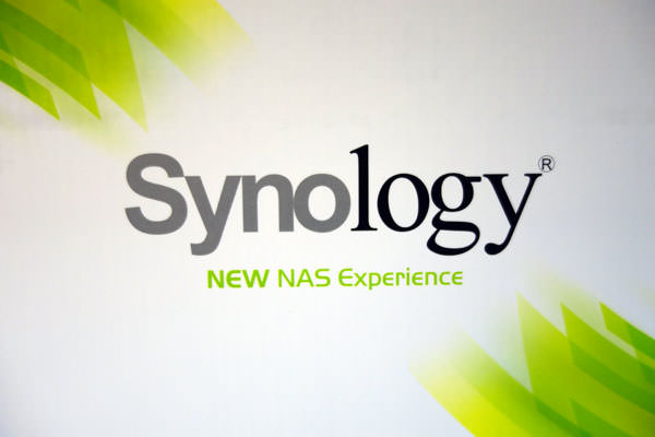 [NAS] 建立你的私人雲端娛樂城：Synology DS214play 開箱介紹與安裝記實篇！