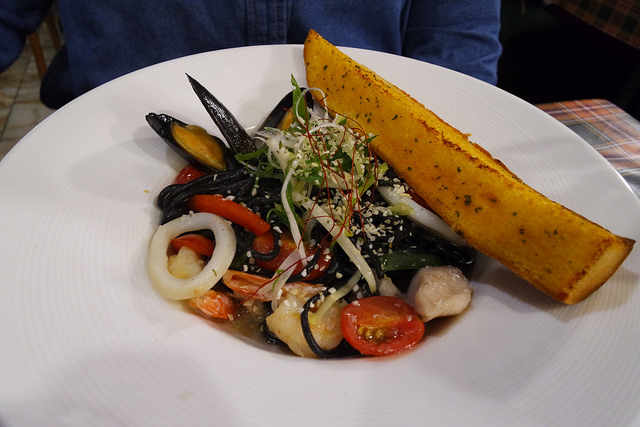 輕巧時尚．隨時連網分享－為妳量身打造的羽量級單眼「Samsung NX Mini」開箱與功能評測！ - 阿祥的網路筆記本