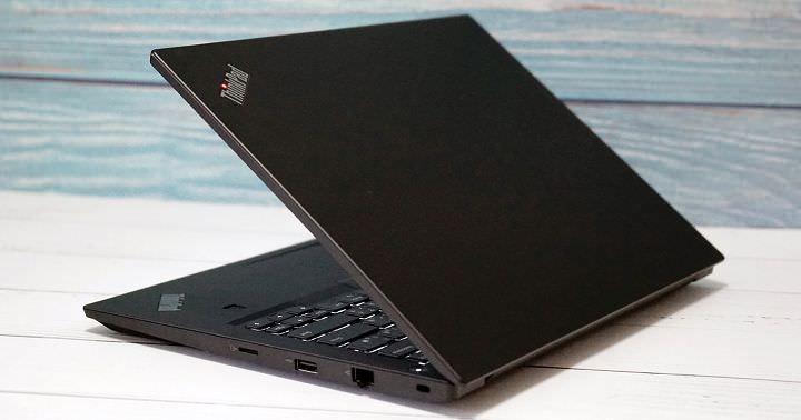 [Unbox] ThinkPad E480 實測：外觀、硬體全面升級，入門機種也能有絕佳體驗！ - 阿祥的網路筆記本