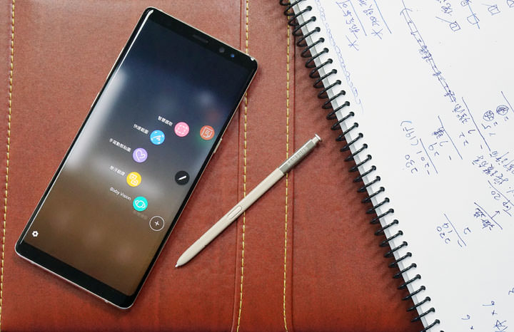 [Unbox] 獨特依舊、無可取代，功能完備更上一層樓：Samsung Galaxy Note8 筆較厲害再度回歸，產品深度評測分享！ - 阿祥的網路筆記本